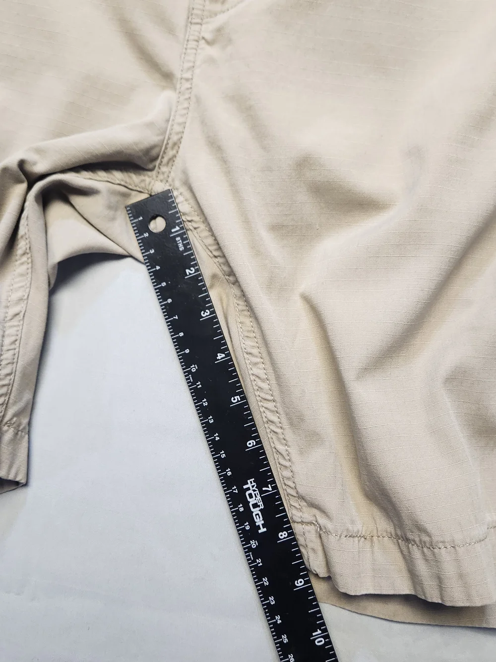 Levi's Cargo Shorts Size 48 Beige Tan Khaki 100% Cotton Hiking Outdoor Gorpcore
